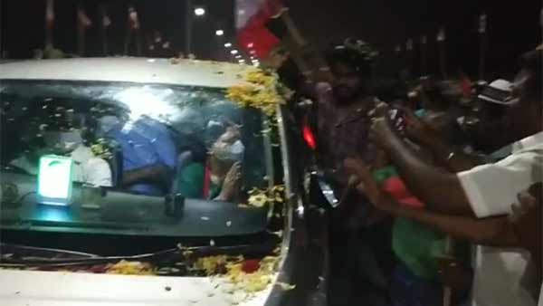 கன்றுக்குட்டி கன்றுக்குட்டி