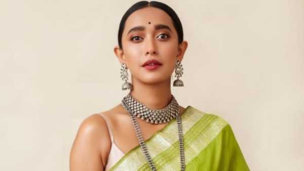 சோம்பி படம் மாதிரி 