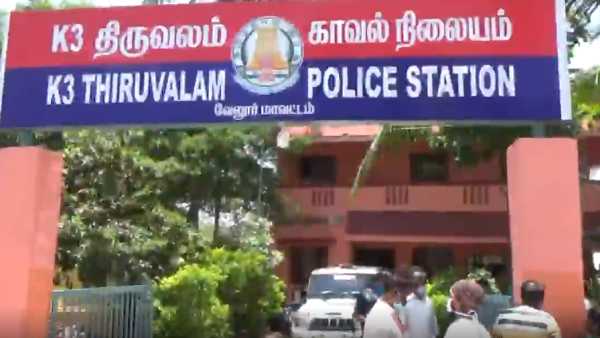 காதல் திருமணம் 