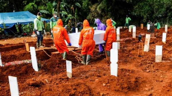 தடையை நீக்கியது 