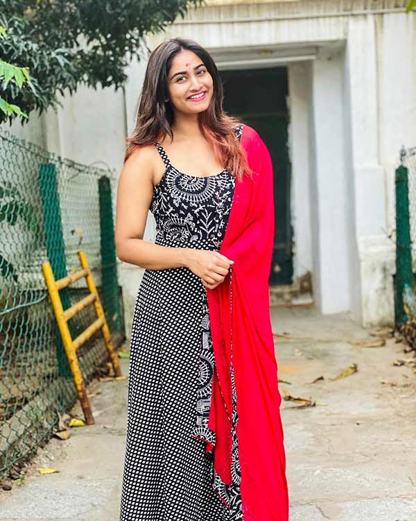 மீண்டும் போட்டோஷூட் 