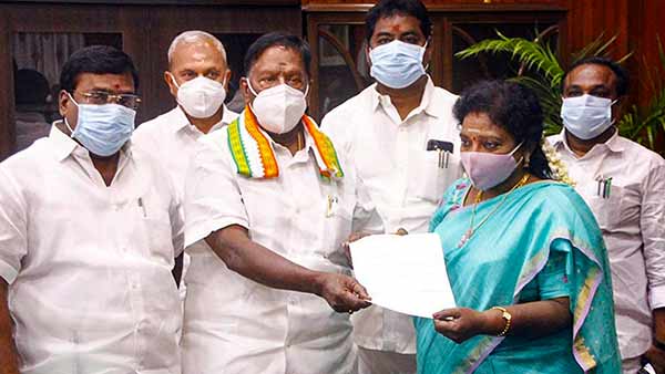 காங்கிரஸ் ஆட்சி கவிழ்ந்தது 