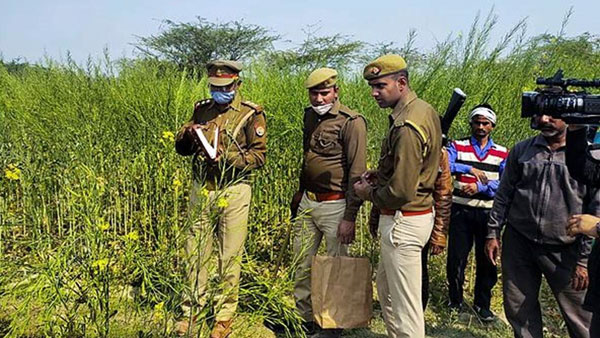 விஷம் குடித்த மூவர் 