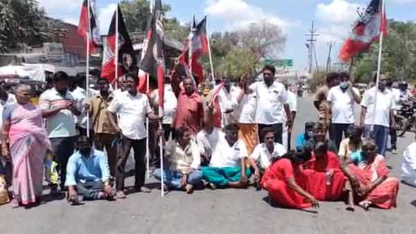 கட்சியிலிருந்து நீக்கம் 