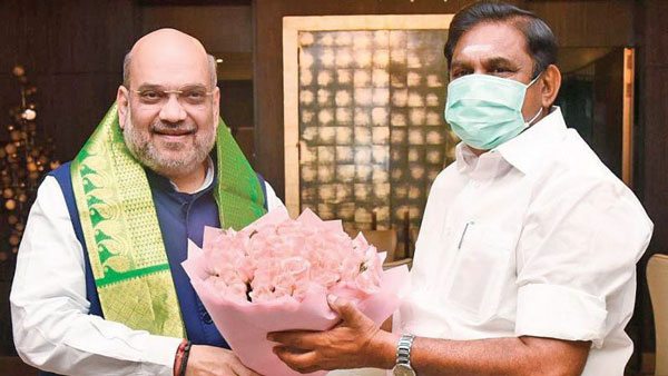 ஓட்டுக்களை பிரிக்கும் 