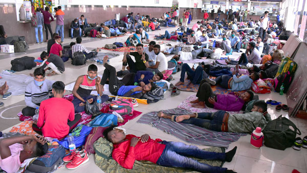 சானிடைசர் கை கழுவுங்கள் 