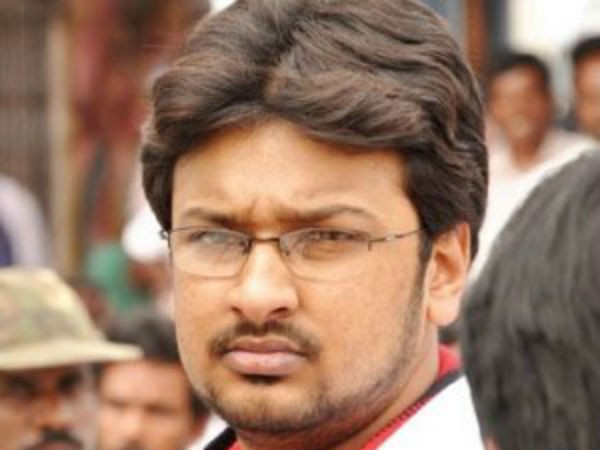  துரை தயாநிதியுடன் போட்டி
