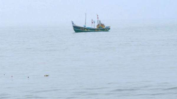 தமிழக மீனவர்களுக்கு நெருக்கடி? 