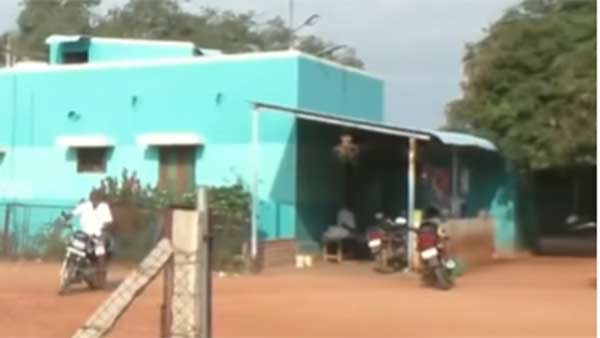 அதிமுக எம்.எல்.ஏ. அதிமுக எம்.எல்.ஏ.