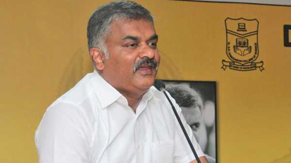 திமுகவில் இணைந்தார் 