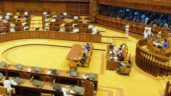 சட்டம் இல்லை சட்டம் இல்லை