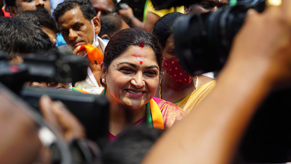 குஷ்பு மீது வழக்குகள் 