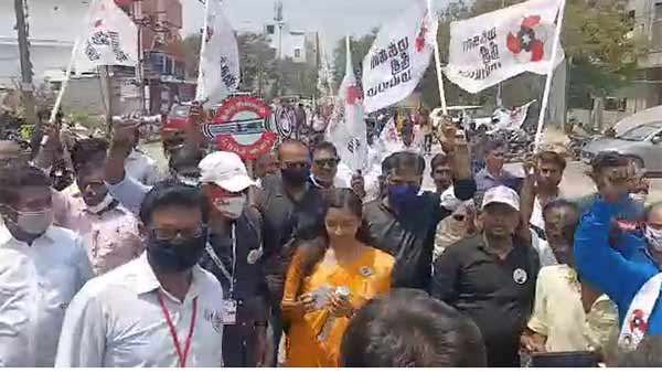 டார்ச் லைட் 