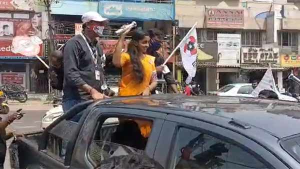 டிடிவி வேட்புமனு 