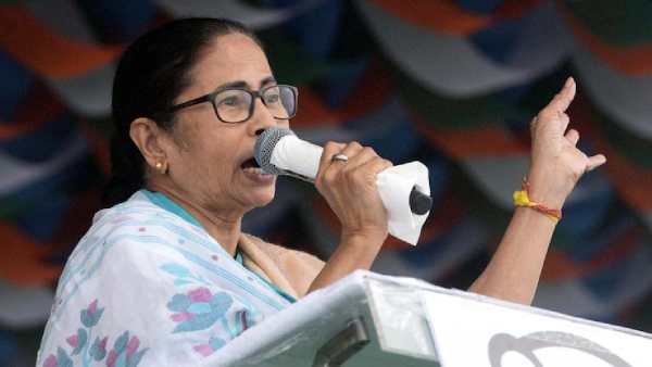 மம்தா பானர்ஜி முதல்வர் மம்தா பானர்ஜி முதல்வர்