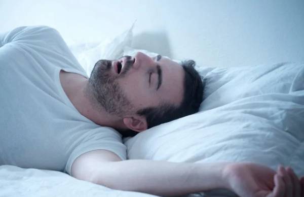 நெட்டிசன்கள் ஆச்சர்யம்