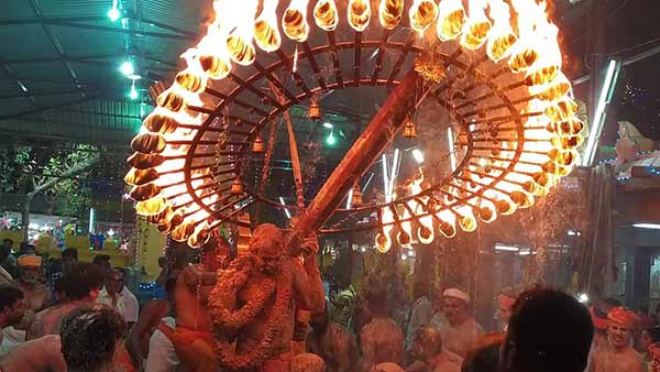 அம்மன் ஊர்வலம் அம்மன் ஊர்வலம்