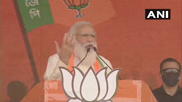 மோடியின் ஜெய்ஶ்ரீராம் முழக்கம் 