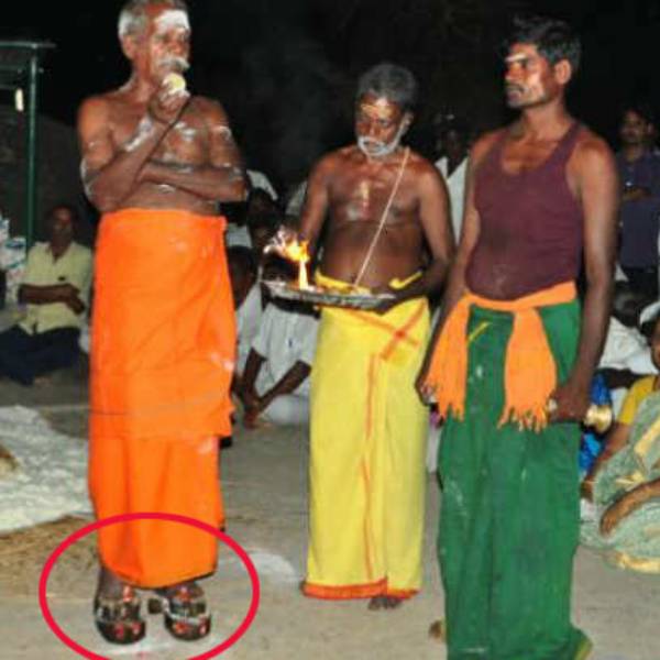 பக்தர்கள் பங்கேற்பு 