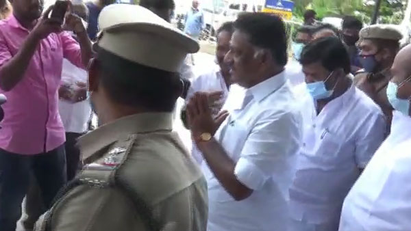 O Panneerselvam replies on Supporter Muthuramalingam joins with DMK 
