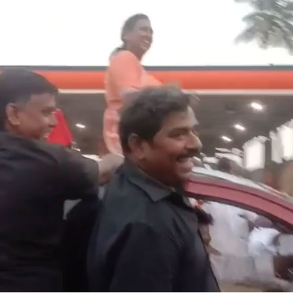  மேடம்.. ப்ளீஸ்