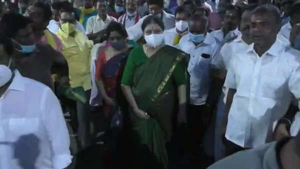ராமேஸ்வரத்தில் சசிகலா 