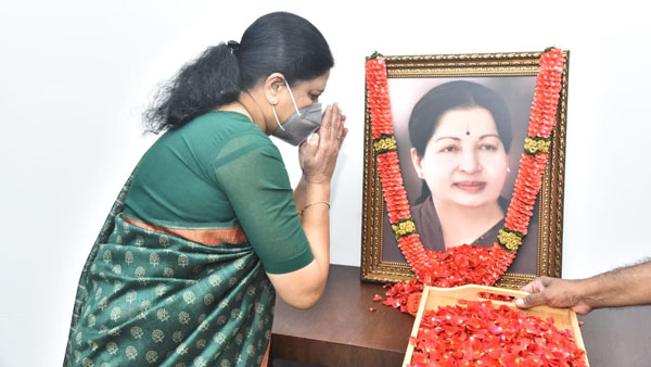 அதிர்ச்சி கொடுத்த சசிகலா 