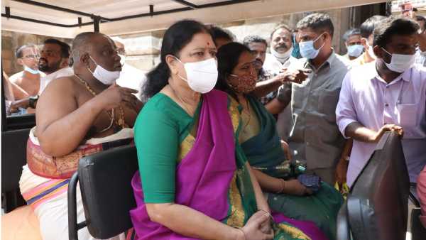 ஸ்ரீரங்கத்திற்கு வந்த சசிகலா 
