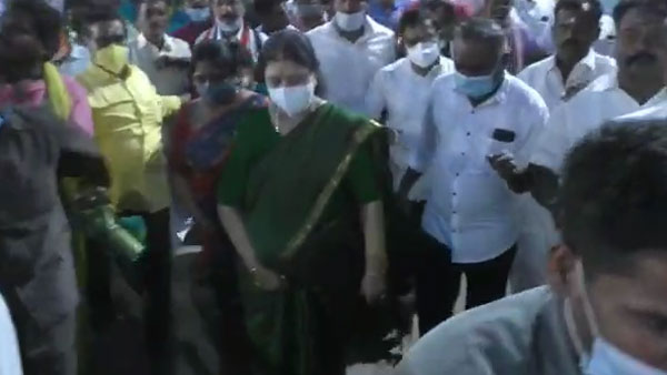இது புதுசால்ல இருக்கு 