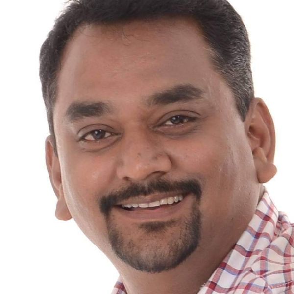 தமிழில் பேசுவோம் 