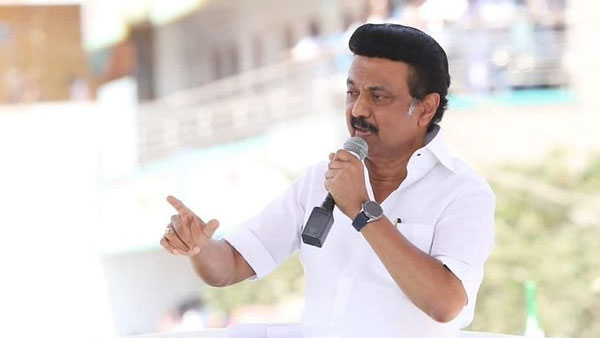 திமுகவில் இணைந்தார் 