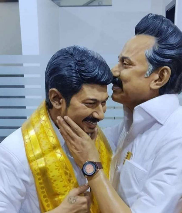 Thanga Tamil selvan shared dmk chief stalin, udhay statue picture