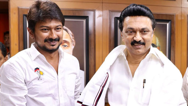 நல்ல நேரத்தில் உதயநிதி வேட்புமனு தாக்கல் நல்ல நேரத்தில் உதயநிதி வேட்புமனு தாக்கல்