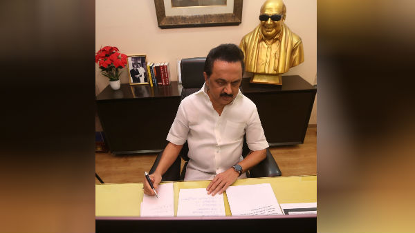 இரு காரணங்கள் 