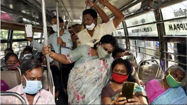 மக்களிடம் குறைகளை கேட்டார் மக்களிடம் குறைகளை கேட்டார்