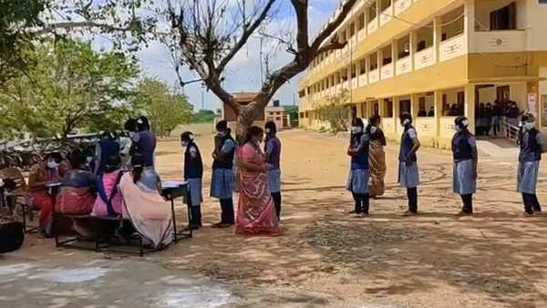 10 students have been confirmed infected with the corona virus at Mannargudi 