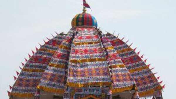 பக்தர்களுக்கு கட்டுப்பாடுகள் 