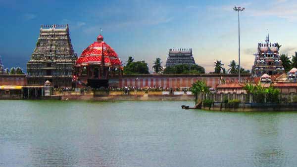 பிரம்மாண்ட தேர் 