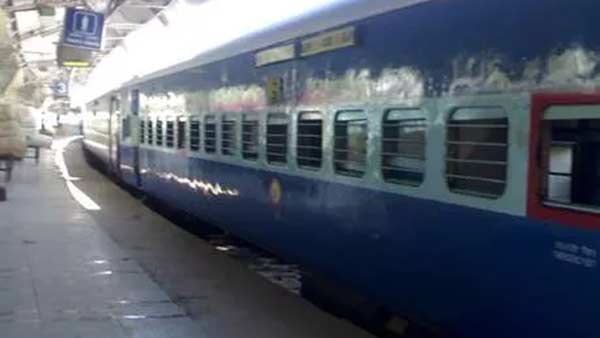 இரவு 11 முதல் நிறுத்தம் 