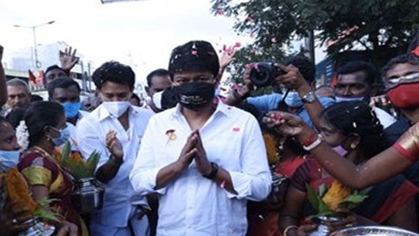  மோடி