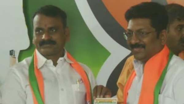 விழக் காத்திருக்கும் விக்கெட்டுகள் 