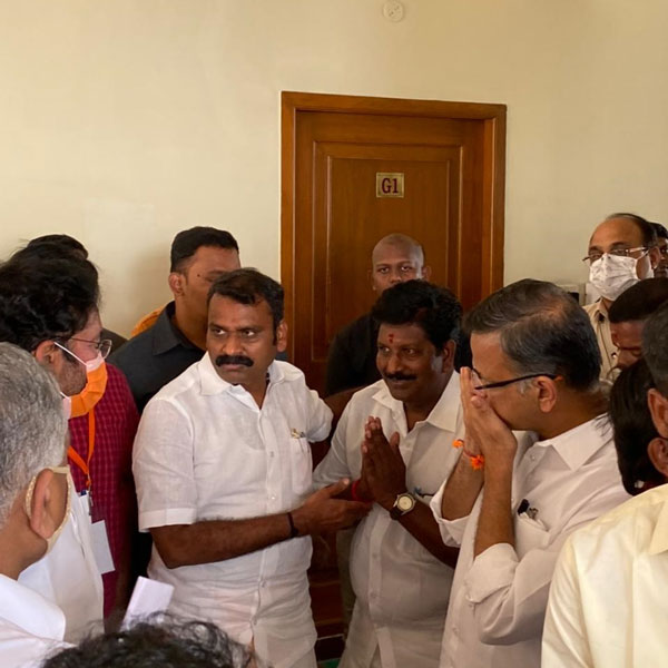 வெற்றி வாய்ப்பு அதிகம் 