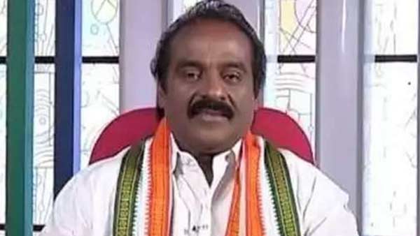 கெத்து காட்டும் குமரி 