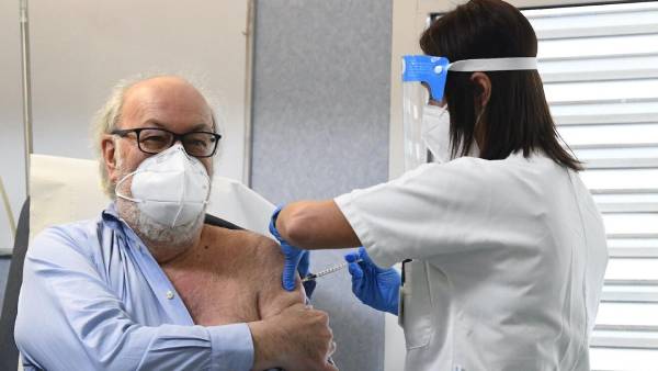 இந்தியாவில் தடுப்பூசி