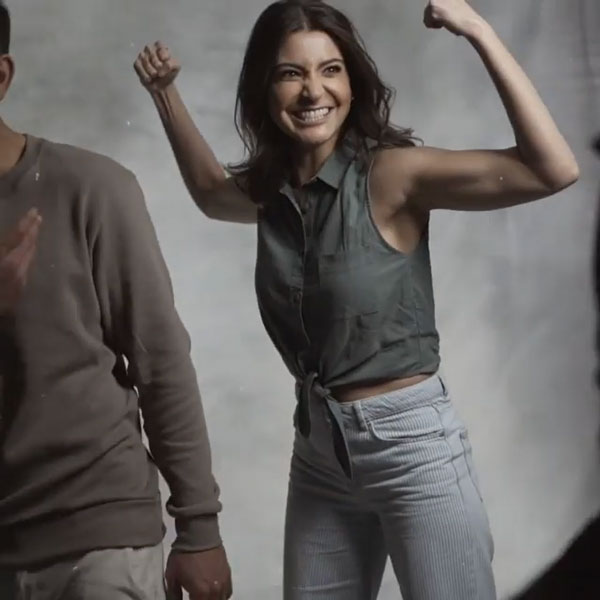 இரண்டு படங்கள் 