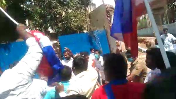 பரபரப்பு- பதற்றம் 