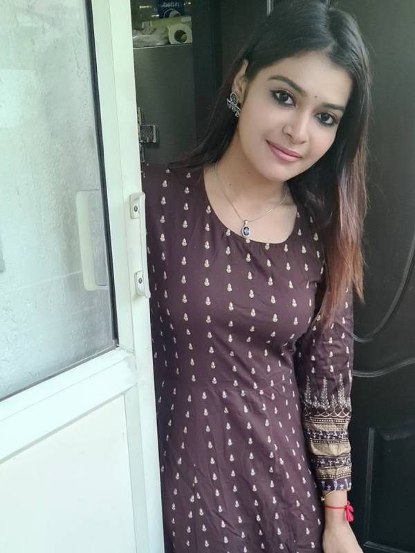 தர்ஷா 