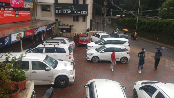 கொடைக்கானல் ஏரியில் வாக்கிங் 