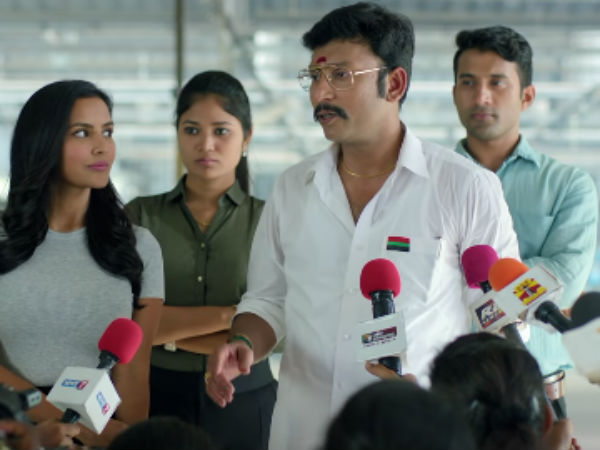 நேரடி அரசியல் பேசும் லேட்டஸ்ட் படங்கள் நேரடி அரசியல் பேசும் லேட்டஸ்ட் படங்கள்