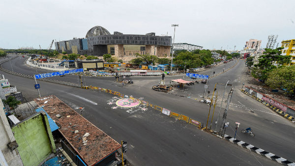 ரயில் நிலையங்களில் காத்திருப்பு 